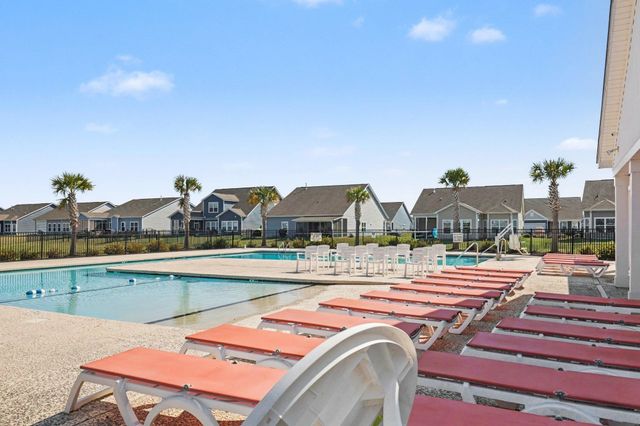 811 Spindel Dr., Myrtle Beach, SC 29588