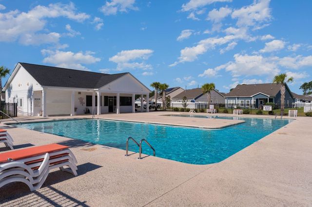 811 Spindel Dr., Myrtle Beach, SC 29588