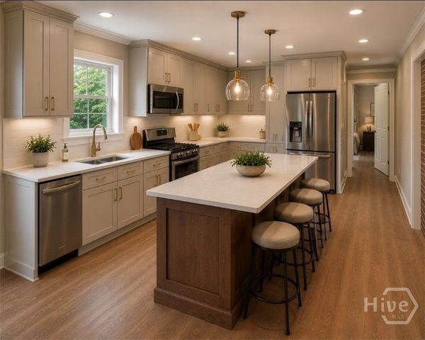 2016 Nash Avenue, Savannah, GA 31405