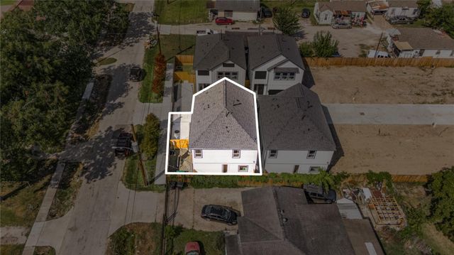 243 Rebecca Street F, Houston, TX 77022