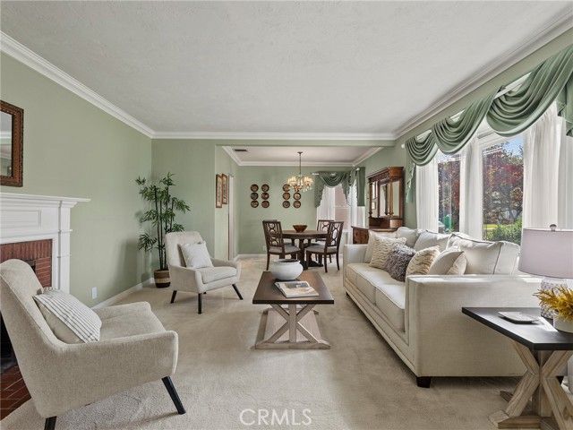 1516 N Pepper Street, Burbank, CA 91505