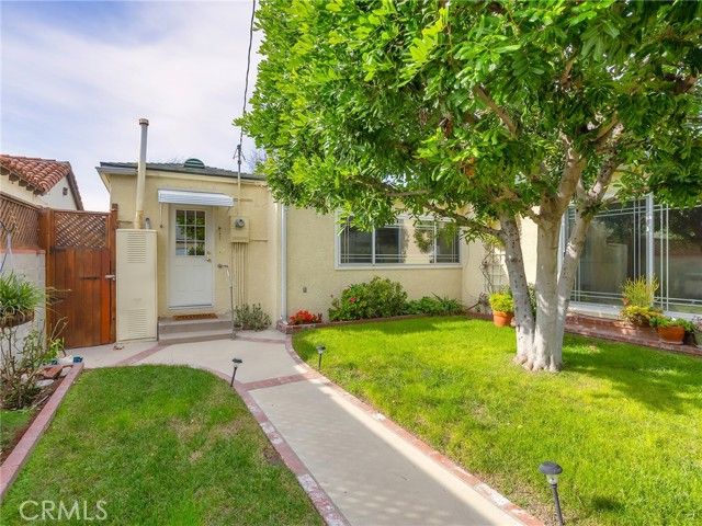 1516 N Pepper Street, Burbank, CA 91505