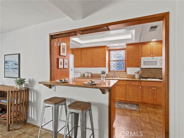 1516 N Pepper Street, Burbank, CA 91505