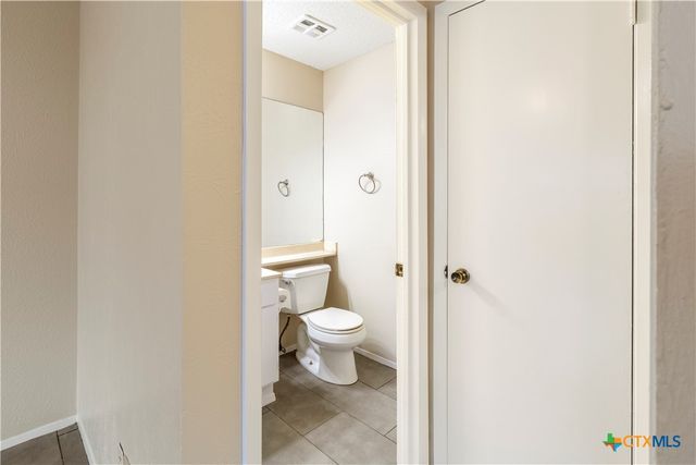 915 Silver Quail Lane, Austin, TX 78758