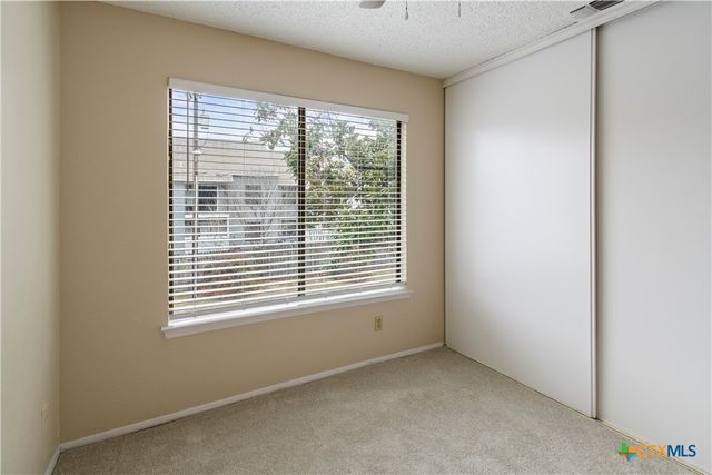 915 Silver Quail Lane, Austin, TX 78758