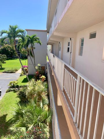 230 NE 26th Avenue 318, Boynton Beach, FL 33435