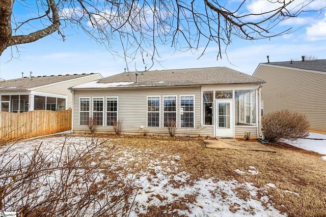 107 Saint James Place Drive, Greer, SC 29650