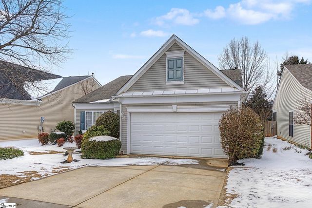 107 Saint James Place Drive, Greer, SC 29650