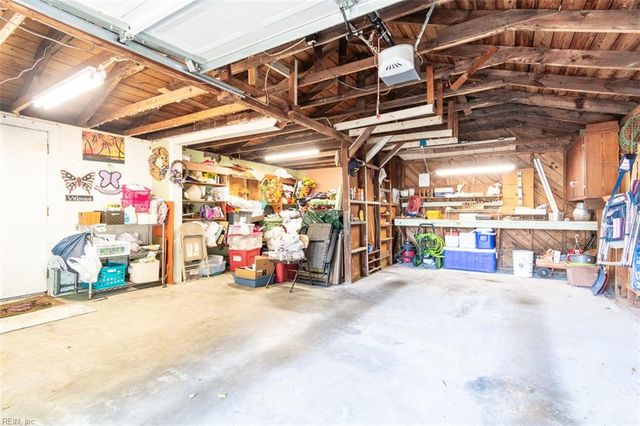 2312 Ferndale RD, Chesapeake, VA 23323