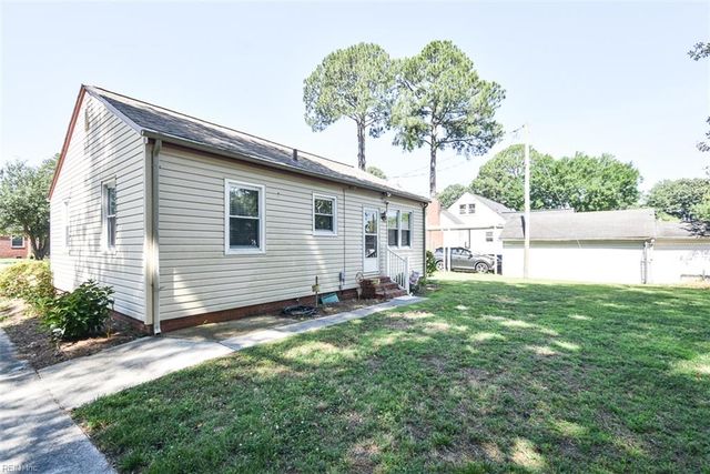 2312 Ferndale RD, Chesapeake, VA 23323