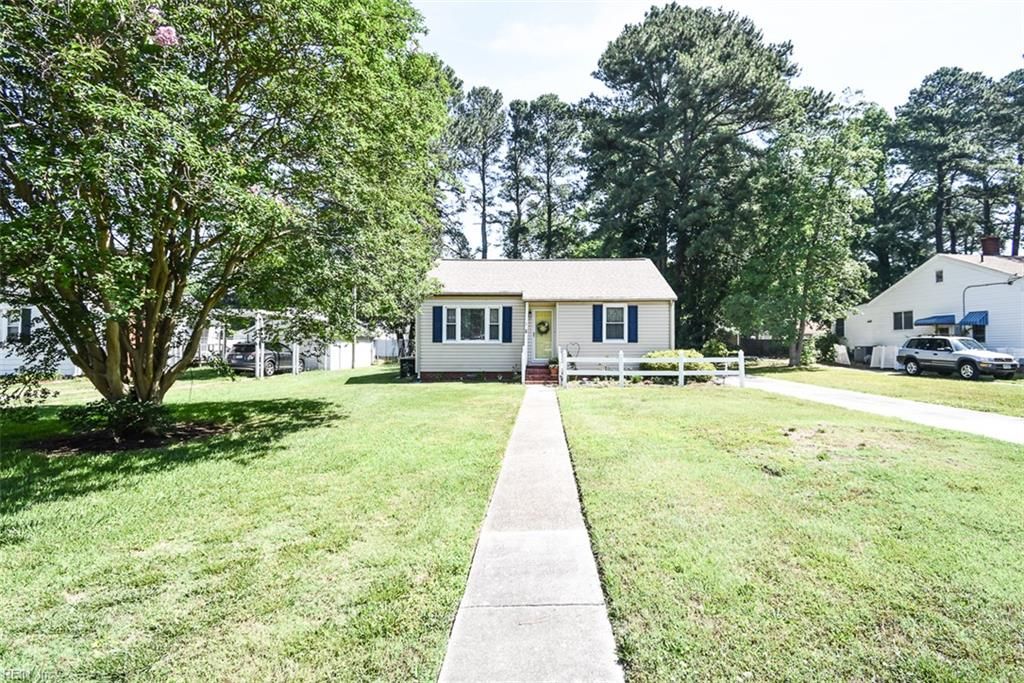 2312 Ferndale RD, Chesapeake, VA 23323