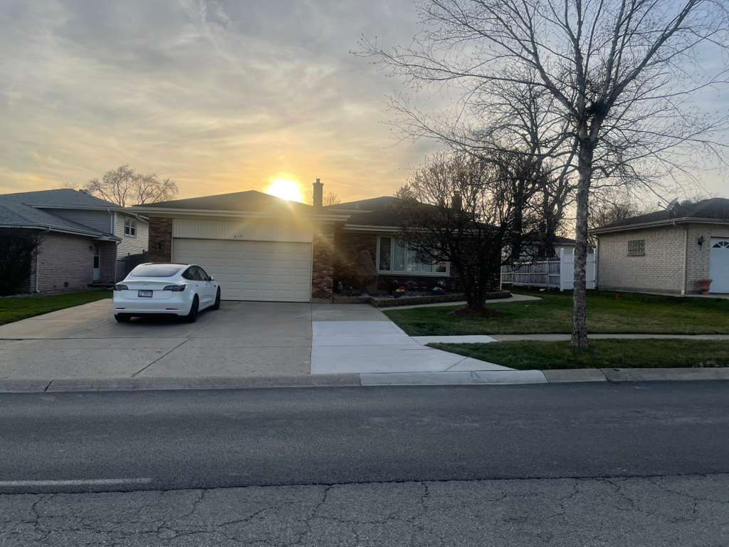 852 Tonne Road, Elk Grove Village, IL 60007
