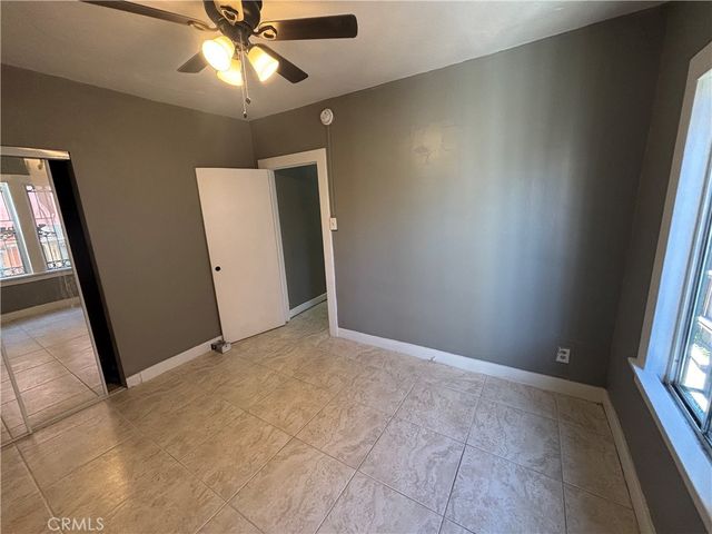 535 West 54th Street, Los Angeles, CA 90037