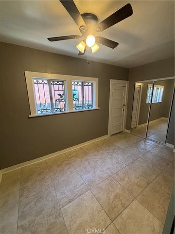 535 West 54th Street, Los Angeles, CA 90037