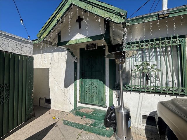 535 West 54th Street, Los Angeles, CA 90037