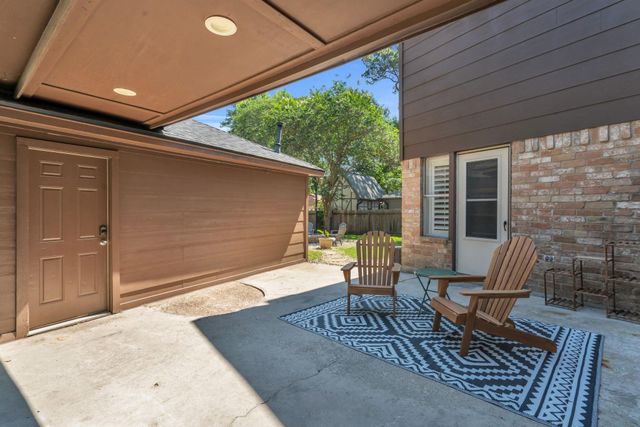 6514 Larkmount Drive, Spring, TX 77389