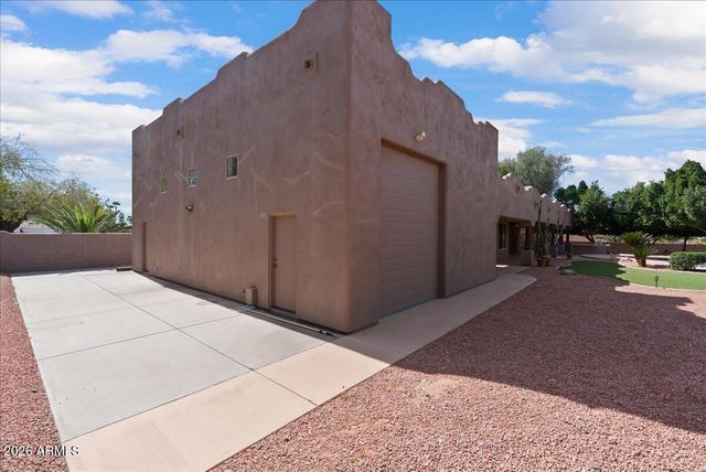 13002 W SAN JUAN Avenue, Litchfield Park, AZ 85340