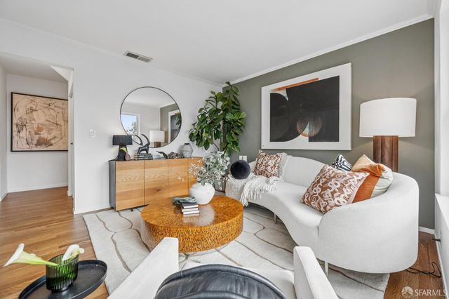 11 Littlefield Terrace, San Francisco, CA 94107