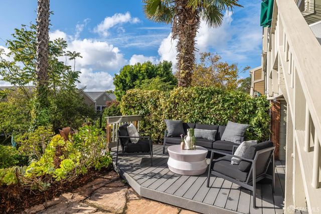 11 Littlefield Terrace, San Francisco, CA 94107