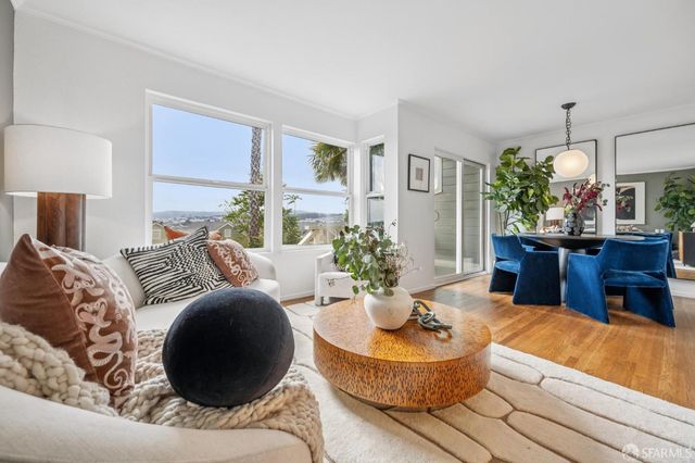 11 Littlefield Terrace, San Francisco, CA 94107