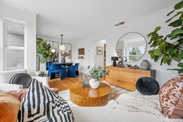 11 Littlefield Terrace, San Francisco, CA 94107