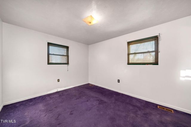 520 Kallen Drive, Kingsport, TN 37660