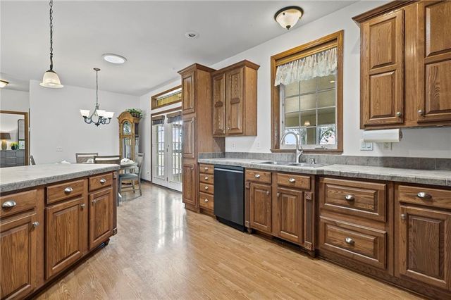 11509 238th Street, Lawrence, KS 66044