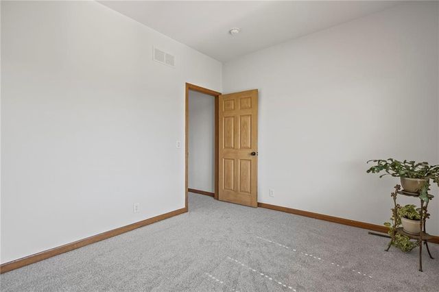 11509 238th Street, Lawrence, KS 66044