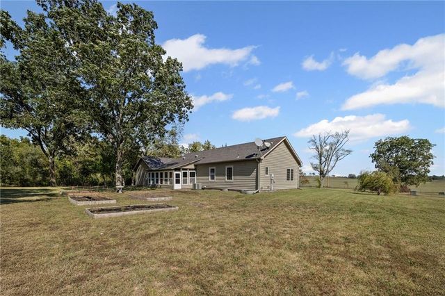 11509 238th Street, Lawrence, KS 66044