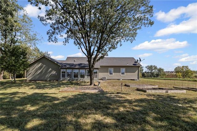 11509 238th Street, Lawrence, KS 66044