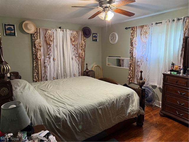 23478 Hillcroft Drive, Warrensville Heights, OH 44128