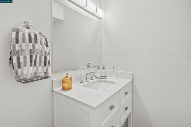 3370 Northwood Dr G, Concord, CA 94520