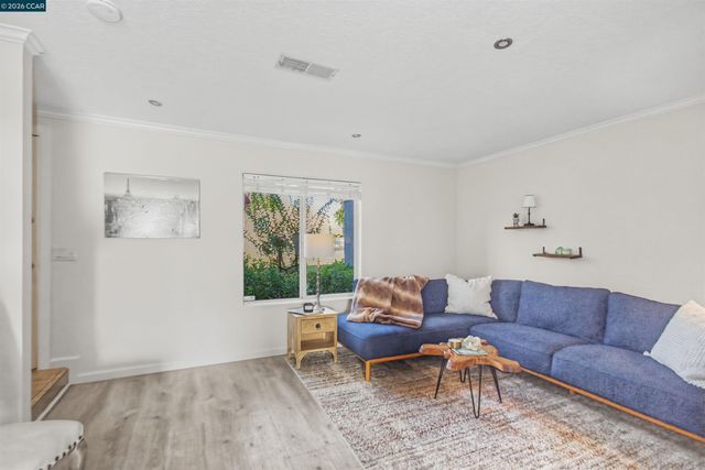 3370 Northwood Dr G, Concord, CA 94520