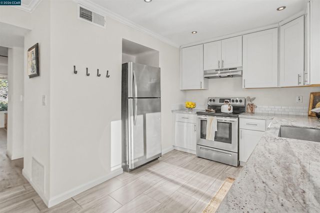 3370 Northwood Dr G, Concord, CA 94520