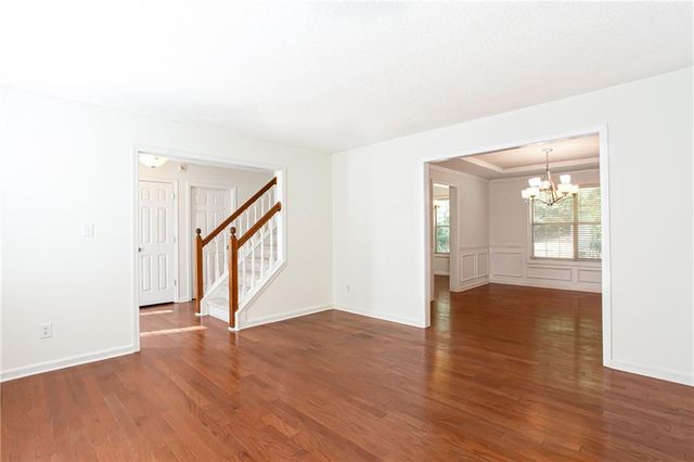 5724 Wandering Vine SE Trail, Mableton, GA 30126