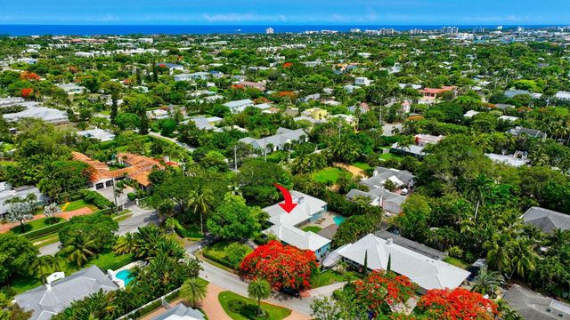 1220 N Swinton Avenue, Delray Beach, FL 33444