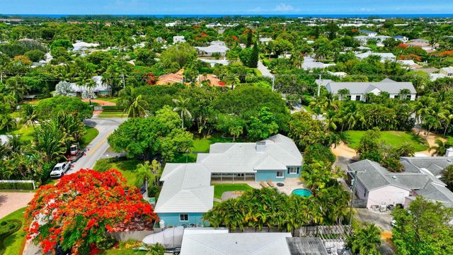 1220 N Swinton Avenue, Delray Beach, FL 33444