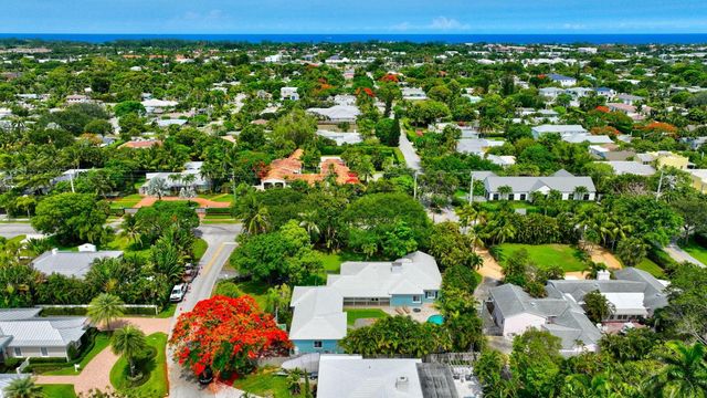 1220 N Swinton Avenue, Delray Beach, FL 33444