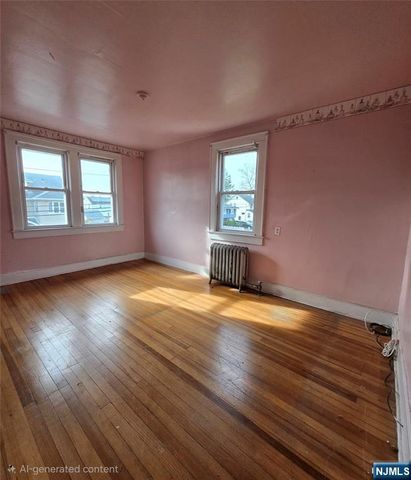 33 Harcourt Avenue, Bergenfield, NJ 07621