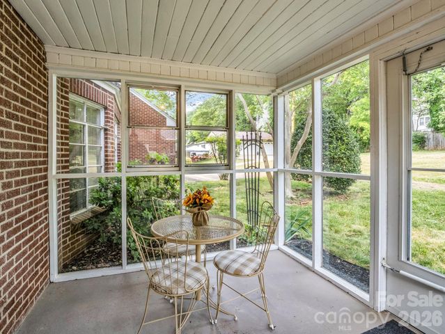 159 Arlington Street, Forest City, NC 28043