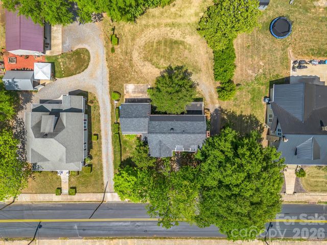 159 Arlington Street, Forest City, NC 28043