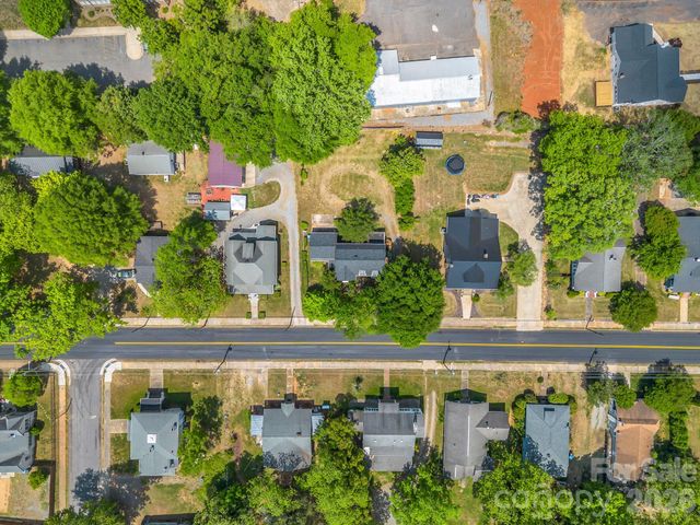 159 Arlington Street, Forest City, NC 28043