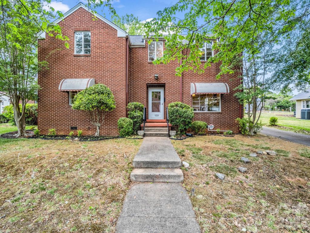 159 Arlington Street, Forest City, NC 28043