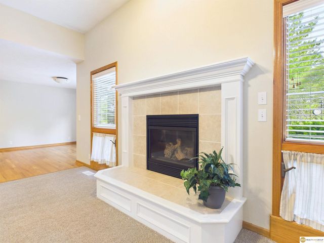 16910 Seward Street, Omaha, NE 68118