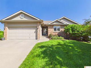 16910 Seward Street, Omaha, NE 68118