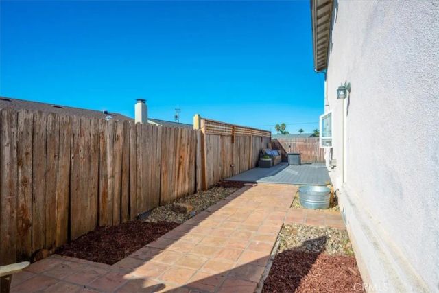 1306 Avenida Pelicanos, Oceano, CA 93445