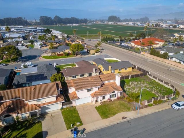 1306 Avenida Pelicanos, Oceano, CA 93445