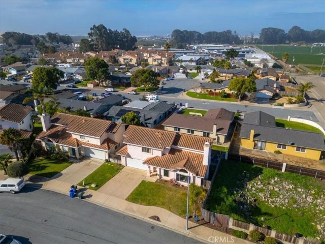 1306 Avenida Pelicanos, Oceano, CA 93445