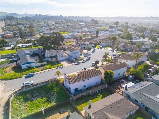 1306 Avenida Pelicanos, Oceano, CA 93445