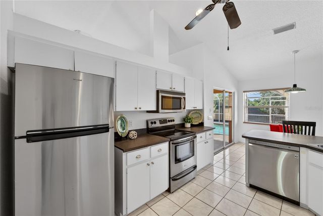 925 GULL ROAD, Venice, FL 34293